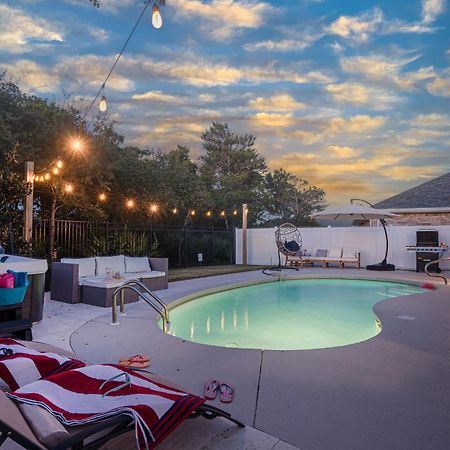 Heated Pool And Golf Cart, Walk To Beach! Best Deal! Destin Exterior foto